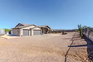 34319 N 7th St, Phoenix, AZ 85085 - Photo 1