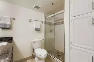 7970 E Camelback Rd, Scottsdale, AZ 85251 - Photo 12