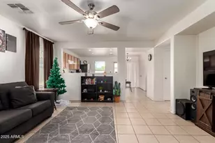 40202 W Mary Lou Dr, Maricopa, AZ 85138 - Photo 10