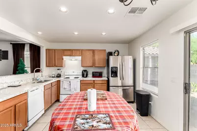 40202 W Mary Lou Drive, Maricopa, AZ 85138 - Photo 4