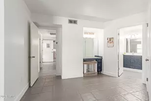 10617 W Granada Dr, Sun City, AZ 85373 - Photo 12