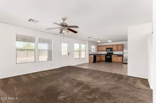 3124 W Maldonado Rd, Phoenix, AZ 85041 - Photo 8