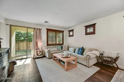 7 E Laurie Lane, Phoenix, AZ 85020 - Photo 8