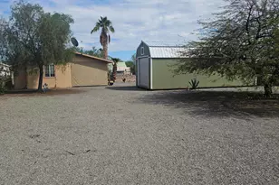 49758 Topaz Ave, Quartzsite, AZ 85346 - Photo 1