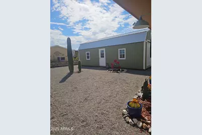 49758 Topaz Avenue, Quartzsite, AZ 85346 - Photo 8