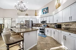 1817 E Willow Tree Ct, Gilbert, AZ 85234 - Photo 14