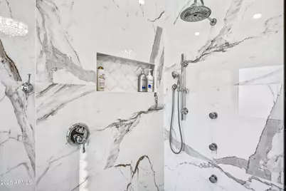 1817 E Willow Tree Court, Gilbert, AZ 85234 - Photo 72