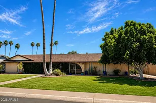 19 E Canterbury Ct, Phoenix, AZ 85022 - Photo 54