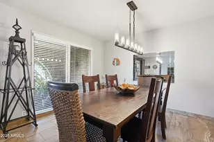 19 E Canterbury Ct, Phoenix, AZ 85022 - Photo 10
