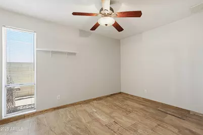 19 E Canterbury Court, Phoenix, AZ 85022 - Photo 40