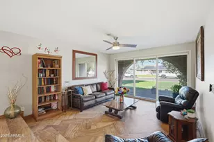 19 E Canterbury Ct, Phoenix, AZ 85022 - Photo 24