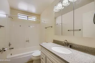 11417 N 33rd Ave, Phoenix, AZ 85029 - Photo 12