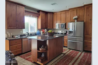 7439 W Wolf Street, Phoenix, AZ 85033 - Photo 10