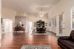 18359 N Linkletter Ln, Surprise, AZ 85374 - Photo 14