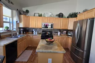 18359 N Linkletter Ln, Surprise, AZ 85374 - Photo 24