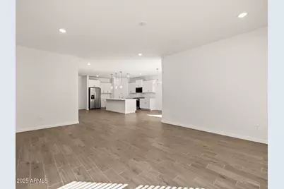 8543 W Saratoga Way, Florence, AZ 85132 - Photo 16