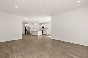 8543 W Saratoga Way, Florence, AZ 85132 - Photo 16