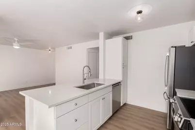 2910 W Marconi Avenue #117, Phoenix, AZ 85053 - Photo 10