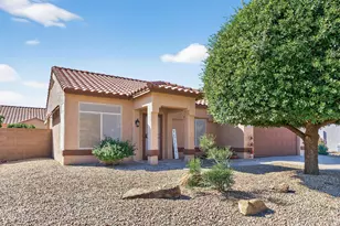 14207 W Gunsight Dr, Sun City West, AZ 85375 - Photo 2