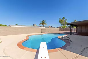 2236 E Des Moines Cir, Mesa, AZ 85213 - Photo 34