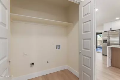 2236 E Des Moines Circle, Mesa, AZ 85213 - Photo 30