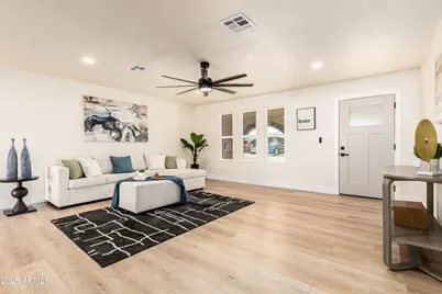 2236 E Des Moines Circle, Mesa, AZ 85213 - Photo 8