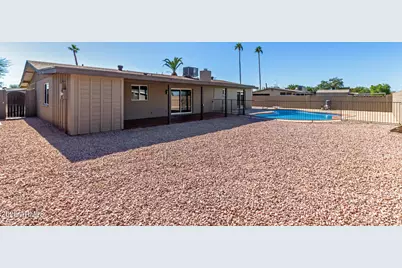2236 E Des Moines Circle, Mesa, AZ 85213 - Photo 36