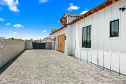 11438 N 70th Street, Scottsdale, AZ 85254 - Photo 10