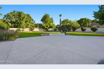 2173 E La Vieve Lane, Tempe, AZ 85284 - Photo 92