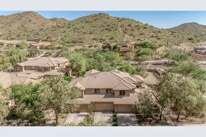 28613 N 21st Avenue, Phoenix, AZ 85085 - Photo 2