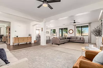 4080 E Canyon Way, Chandler, AZ 85249 - Photo 8