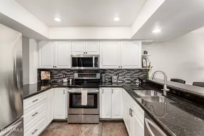 7401 N Scottsdale Road #37, Paradise Valley, AZ 85253 - Photo 4