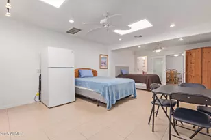 10050 W Lancaster Dr, Sun City, AZ 85351 - Photo 16