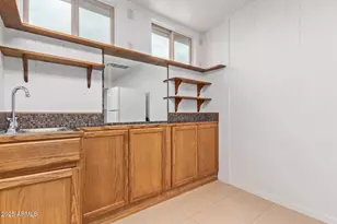 10050 W Lancaster Dr, Sun City, AZ 85351 - Photo 16