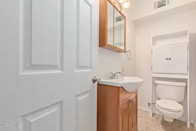 10050 W Lancaster Drive, Sun City, AZ 85351 - Photo 20