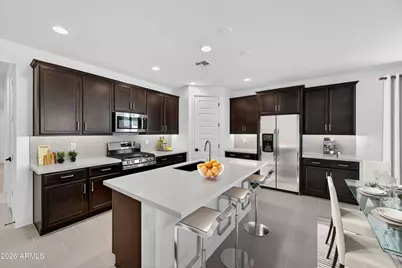 25151 N 171st Lane, Surprise, AZ 85387 - Photo 2