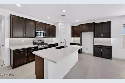 25151 N 171st Lane, Surprise, AZ 85387 - Photo 6