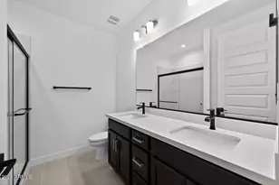 25151 N 171st Ln, Surprise, AZ 85387 - Photo 18