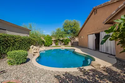 26706 N 24th Drive, Phoenix, AZ 85085 - Photo 32