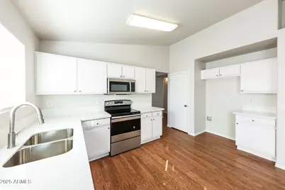 16909 N 157th Avenue, Surprise, AZ 85374 - Photo 10