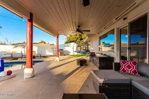 490 N Vine St, Chandler, AZ 85225 - Photo 14