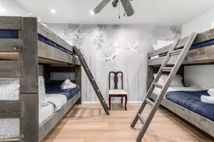 490 N Vine St, Chandler, AZ 85225 - Photo 36