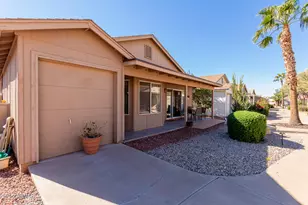 1842 E Riviera Dr, Chandler, AZ 85249 - Photo 16