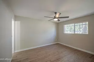 4750 N 39th Dr, Phoenix, AZ 85019 - Photo 20