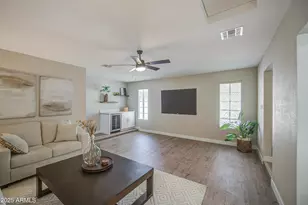 4750 N 39th Dr, Phoenix, AZ 85019 - Photo 16