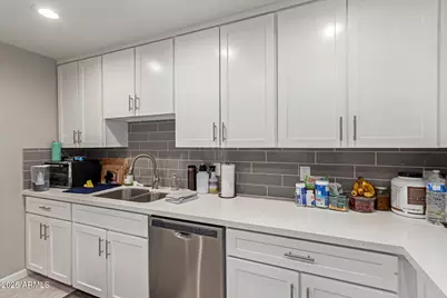 1310 W Romo Jones Street, Tempe, AZ 85281 - Photo 14