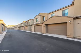 724 E Lark St, Gilbert, AZ 85297 - Photo 30