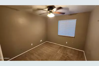 4830 W Shannon Court, Chandler, AZ 85226 - Photo 14