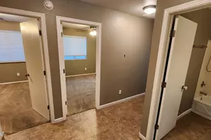 4830 W Shannon Ct, Chandler, AZ 85226 - Photo 18