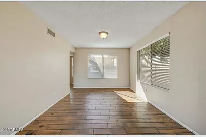 8043 W Windrose Drive, Peoria, AZ 85381 - Photo 6